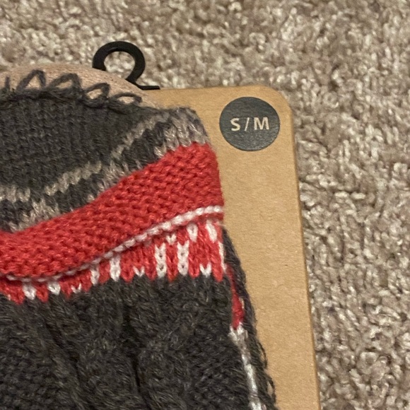 Nordic slippers with non-slip grip sole, size S/M (fits women’s shoe size 6-7) - Picture 3 of 3